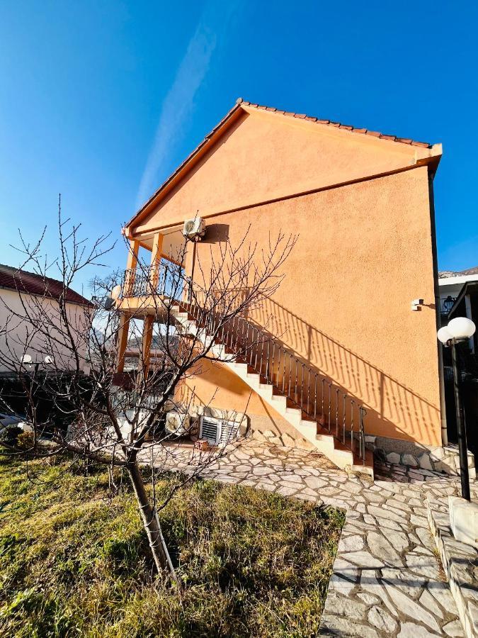 Apartments In Villa Viktoria Sutomore Eksteriør billede